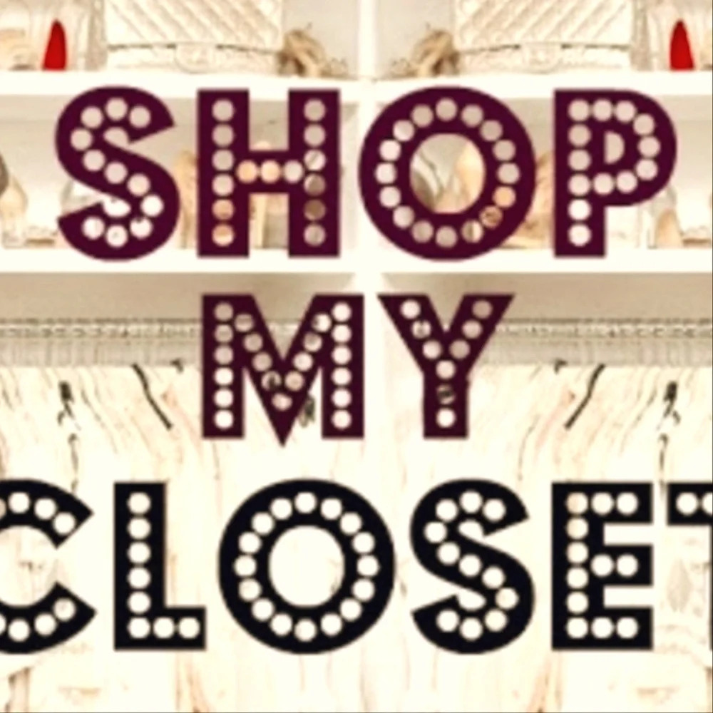 MAKE ME AN OFFER & BUNDLE AND SAVE